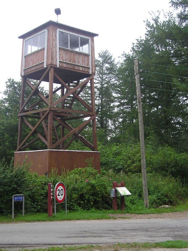 19 Wachturm im alten KZ